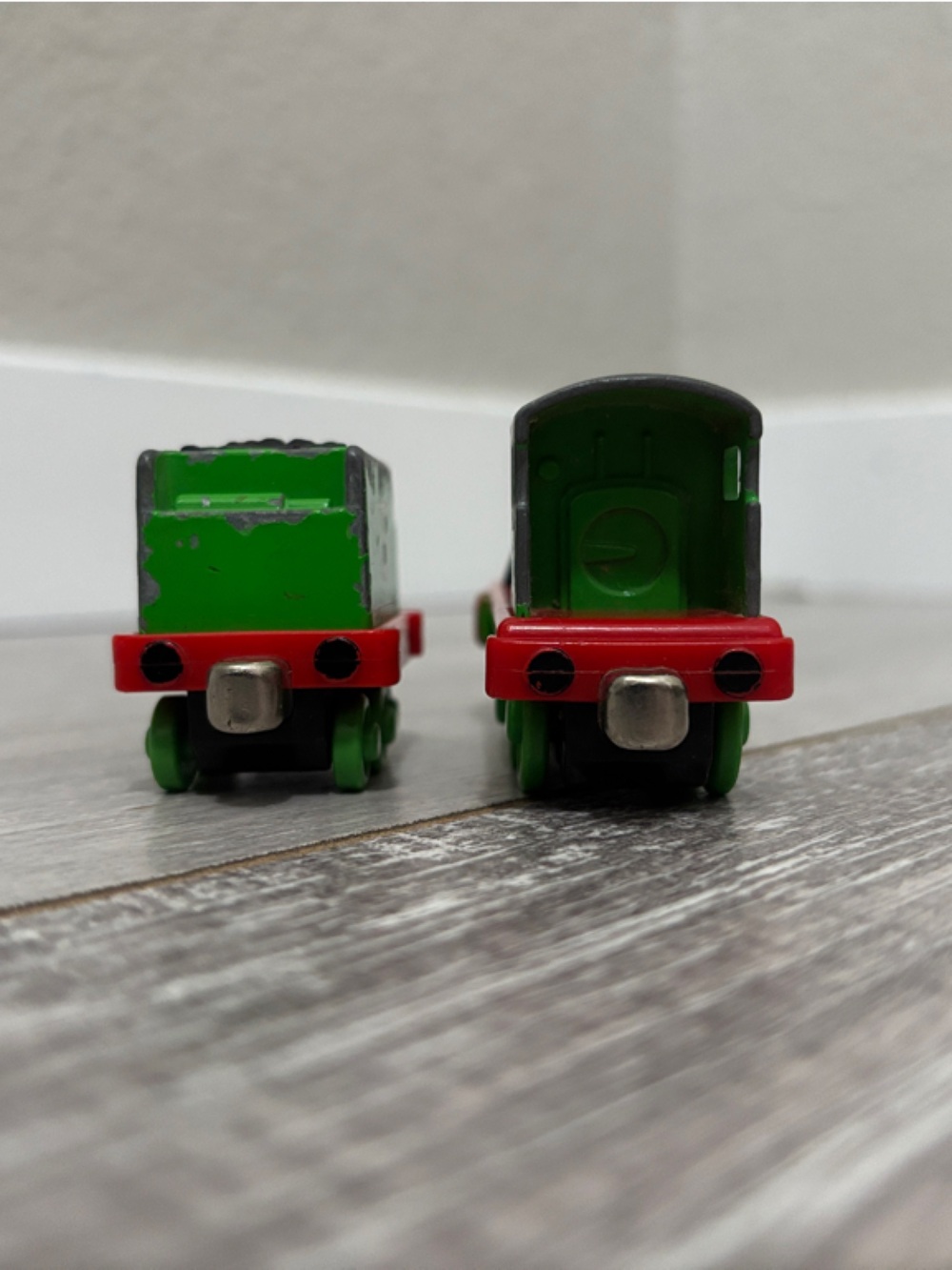 Henry & Tender - Thomas & Friends - Picture 4 of 8